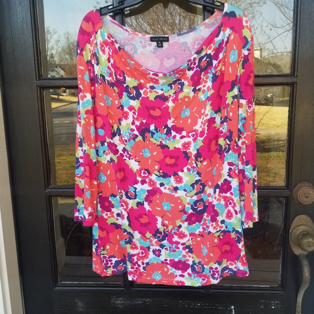 XL Floral Drapy neck top